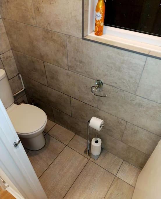 Impeccable 2-bed House London